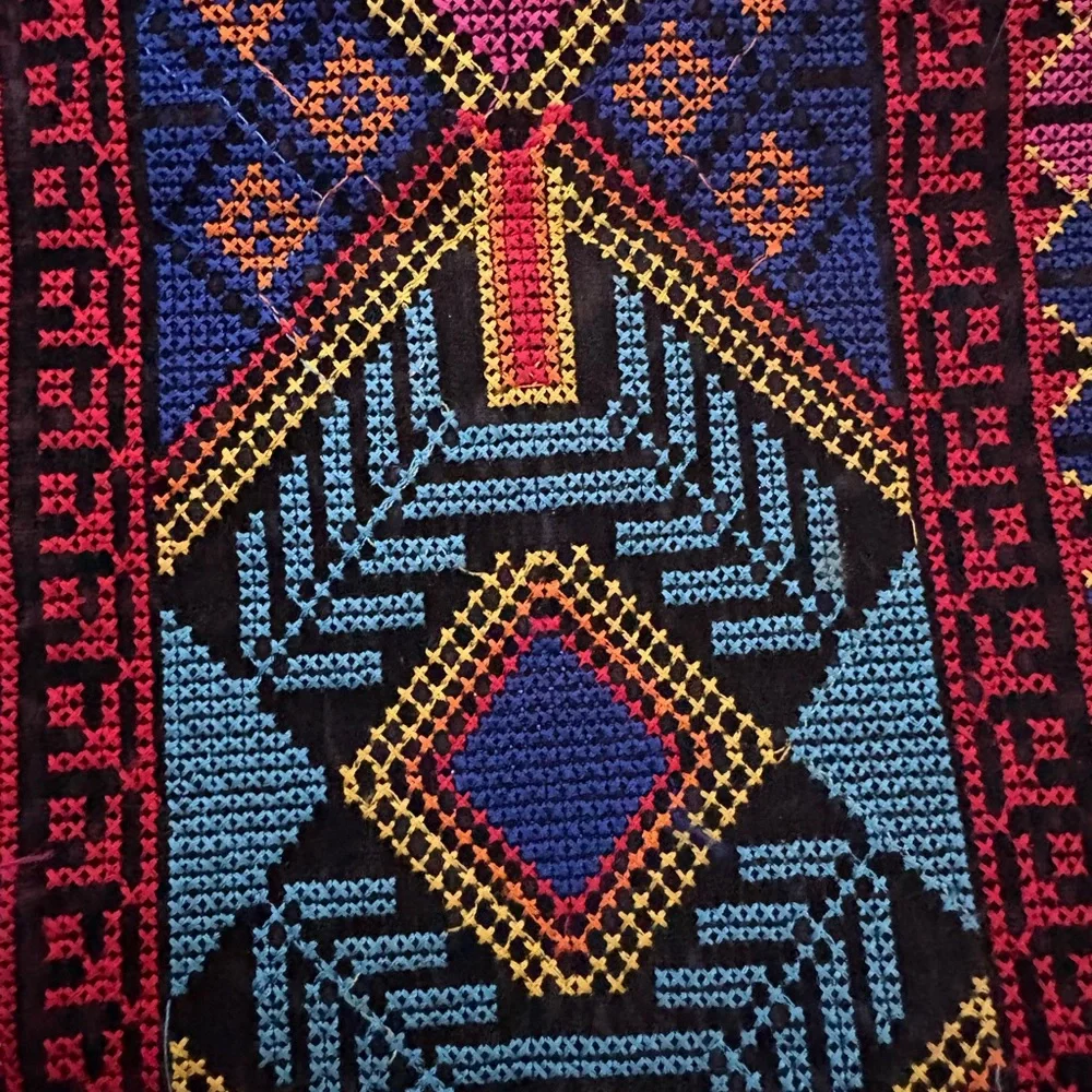 MMS Black and White Large Bag with Multi Color Aztec Design